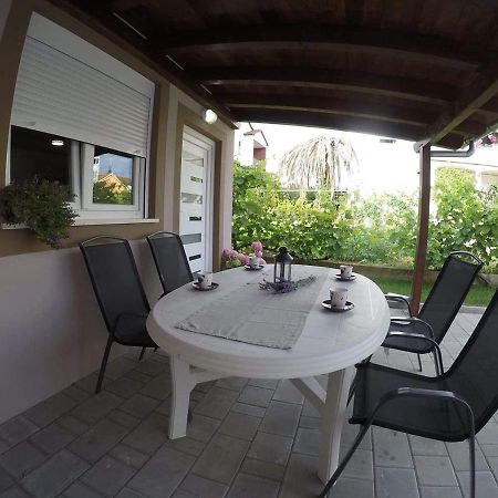 Apartamento Apartman Nenci 1 Bibinje Exterior foto