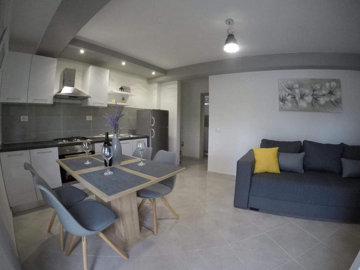 Apartamento Apartman Nenci 1 Bibinje Exterior foto